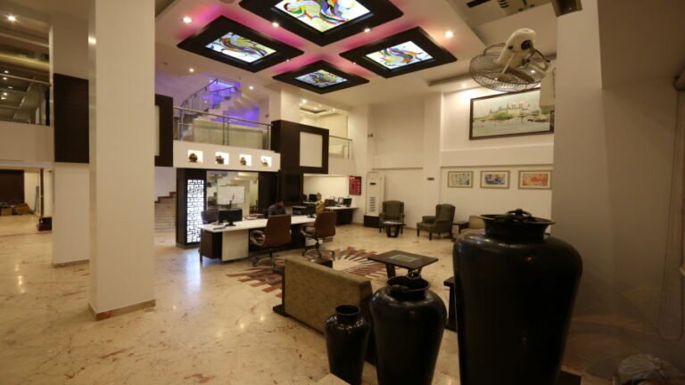 Le ROI Express Paharganj